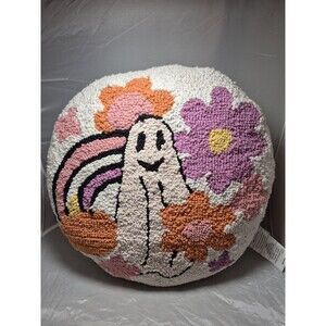 New Cupcakes And Cashmere Hippie Halloween Flower Ghost Round Throw Pillow
